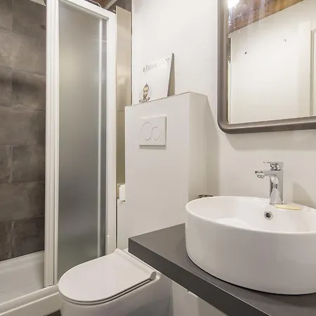 Benedetta Luxury Penthouse Apartment *