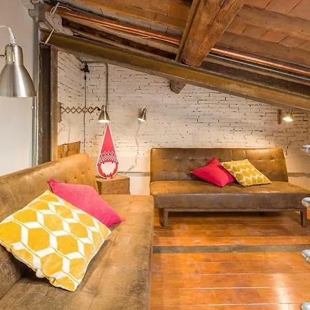 Benedetta Luxury Penthouse Apartment Florence